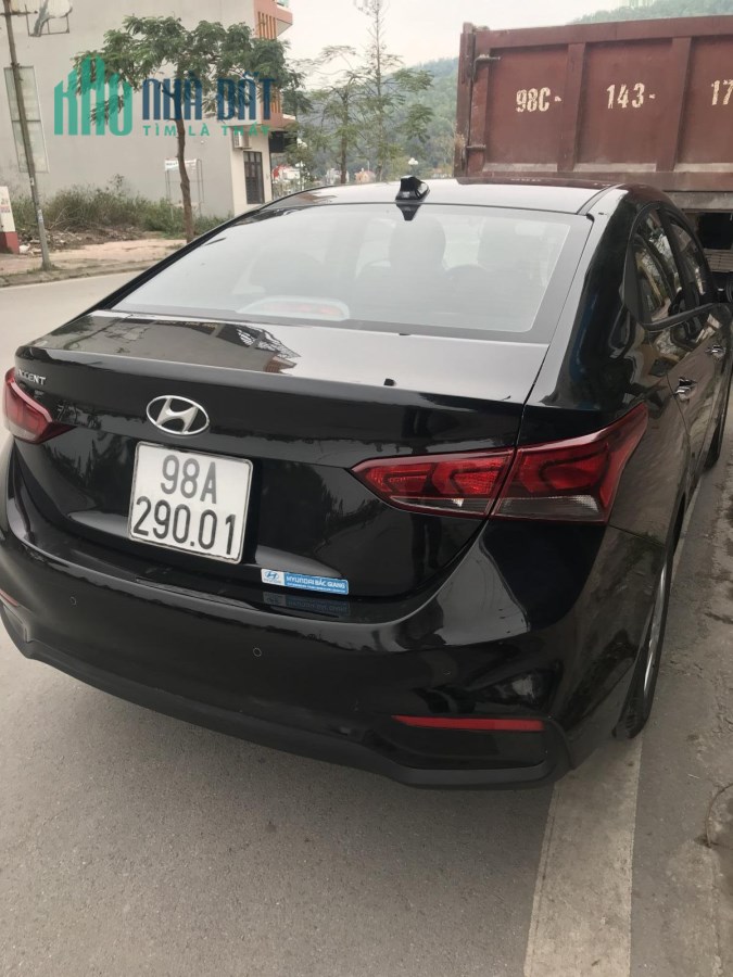 CẦN BÁN XE Hyundai Accent 2000000 Màu đen, nhập khẩu  phố Tân Mai, phường Đa Mai, Thành phố Bắc
