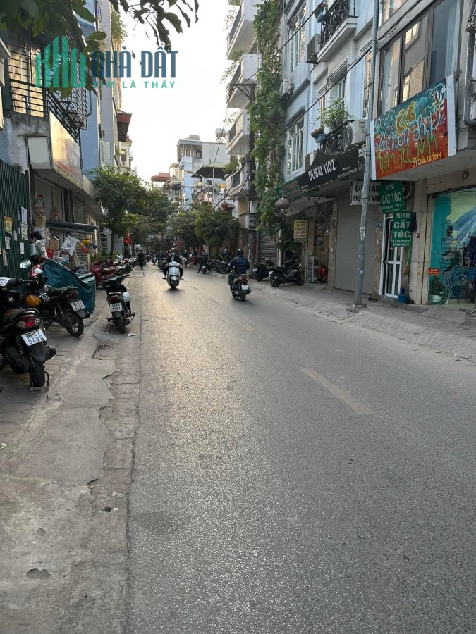 Nhà Chùa Quỳnh, Hai Bà Trưng 30m2x5 Tầng giá 9.8 Tỷ