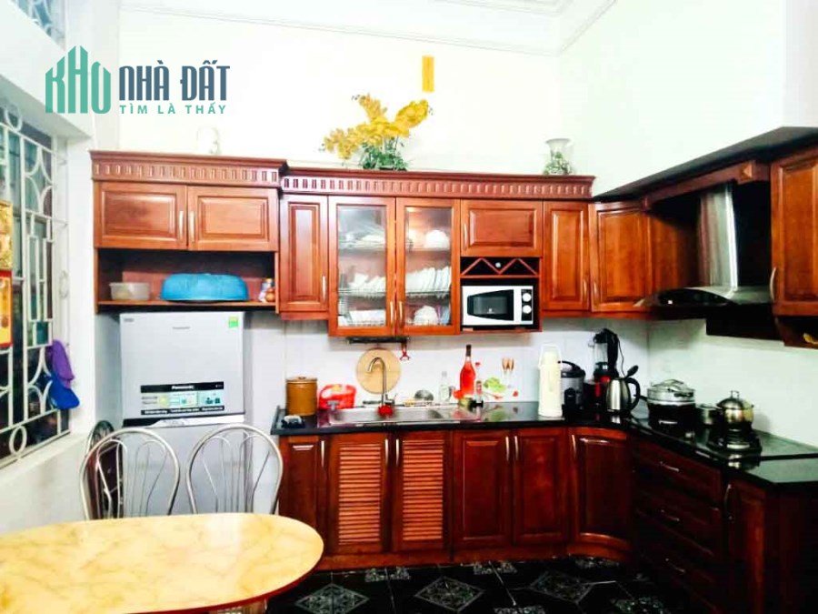 Chỉ  4 Tỷ Nhỉnh Sở Hữu Ngay Nhà 65m2 HXH Đường Đặng Văn Bi, Quận Thủ Đức Hiếm Có