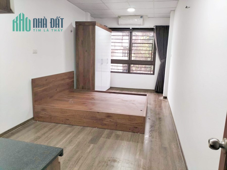 Bán đất tặng nhà 2 tầng phố Tạ Quang Bửu ngõ nông đẹp 90m mt 5m 10.5 tỷ