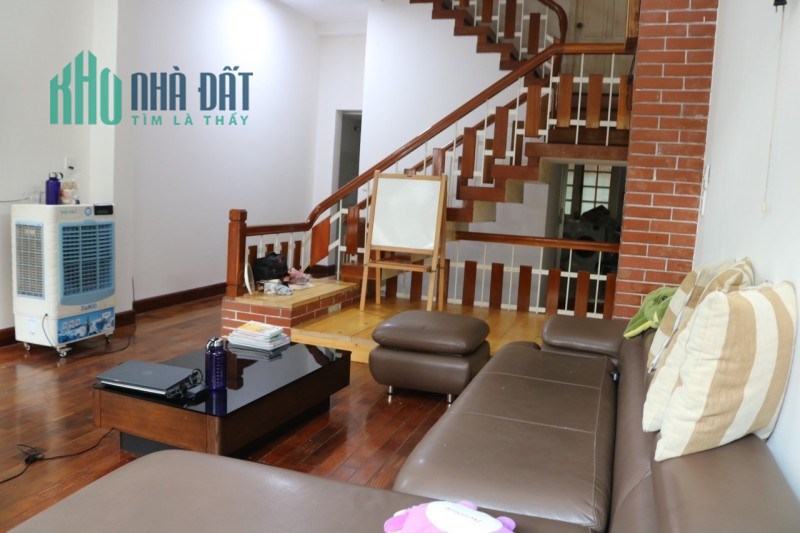 Nhà Mặt Tiền Hoà Cương Bắc, cạnh Phan Đăng Lưu, 73m2, 3 tầng đẹp