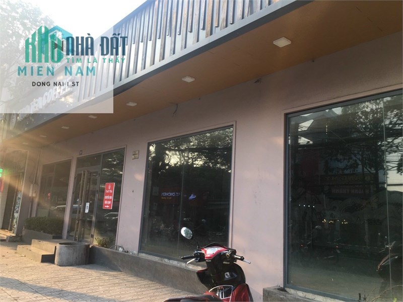 Cho thuê mặt bằng đường Nguyễn Aí Quốc. Thích hợp shop, văn phòng, các chuỗi thời trang...