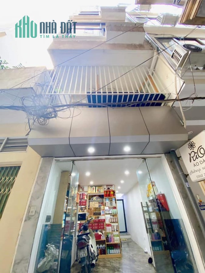 Nhà Thanh Lân, Hoàng Mai 40M x5 Tầng giá 3.2 Tỷ