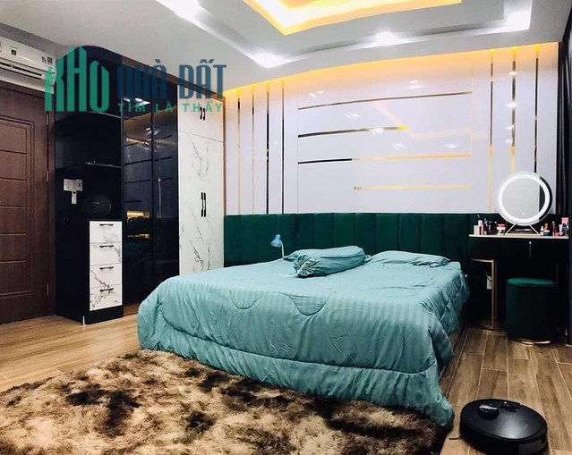 MẶT PHỐ CHÙA BỘC- ĐỐNG ĐA-  65M2 MT 4.5m- Lô góc 3 THOÁNG- 30 TỶ