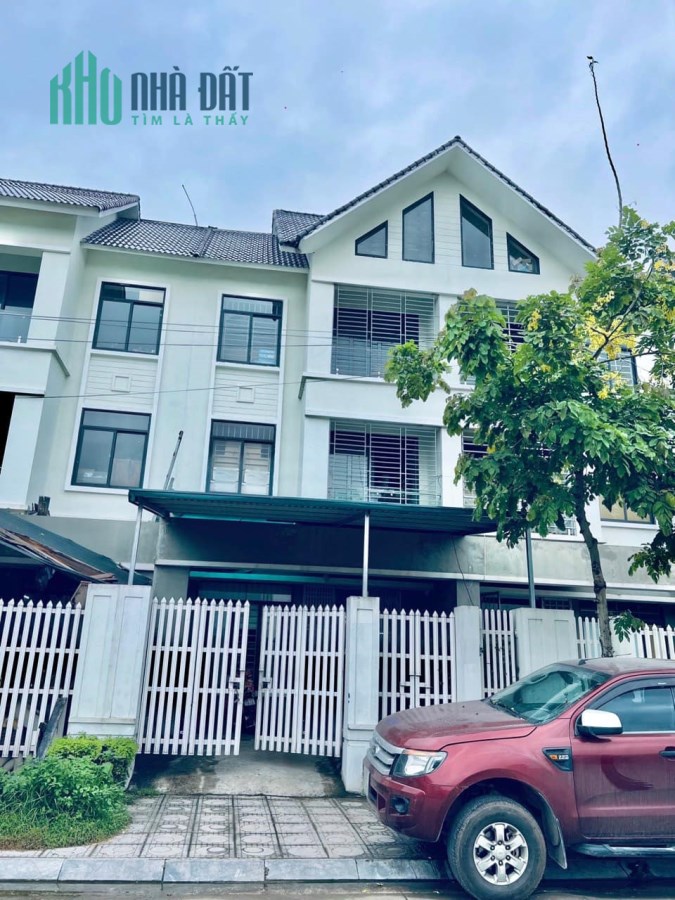 KĐT Lê Trọng Tấn 120m2 x 4 tầng - vỉa hè, ô tô tránh hơn 10 tỷ - phân lô Hà Đông