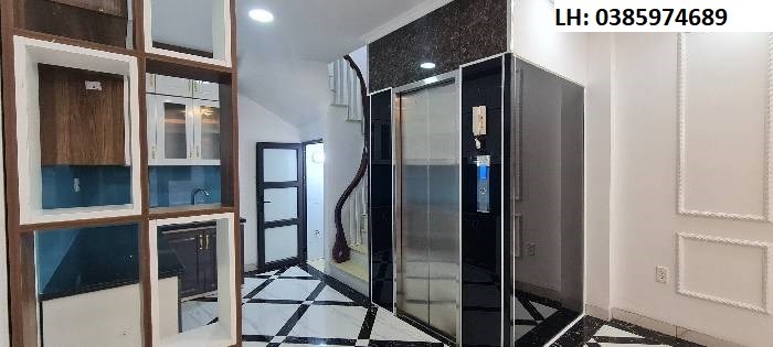 NHÀ 6 TẦNG - THANG MÁY XỊN SÒ - NHỈNH 4 TỶ - TRUNG TÂM THẠCH BÀN, CỔ LINH.