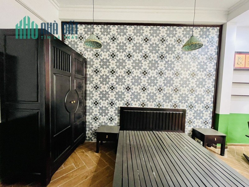Bán nhà đẹp ở luôn Phạm Ngọc Thạch, 50m2 x 5T, nhỉnh 5 tỷ Ô TÔ lh 0966037496