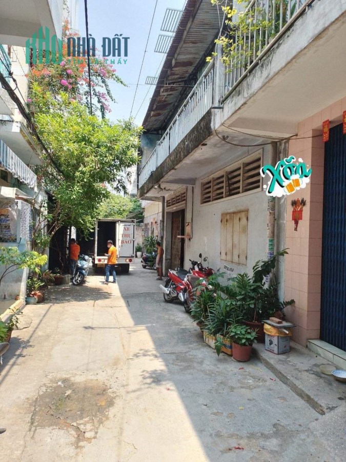 Bán ngôi nhà  Hẻm Xe Tải, nhà mới 99%, Tân Phú, 30m2, 3 lầu, 5,4 tỷ,