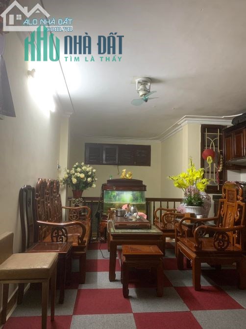 BÁN NHÀ NGÕ QUỲNH, HAI BÀ TRƯNG, NGÕ BA GÁC ĐỖ CỬA, S 73M X 4 TẦNG, GIÁ CHỈ 6 TỶ 5
