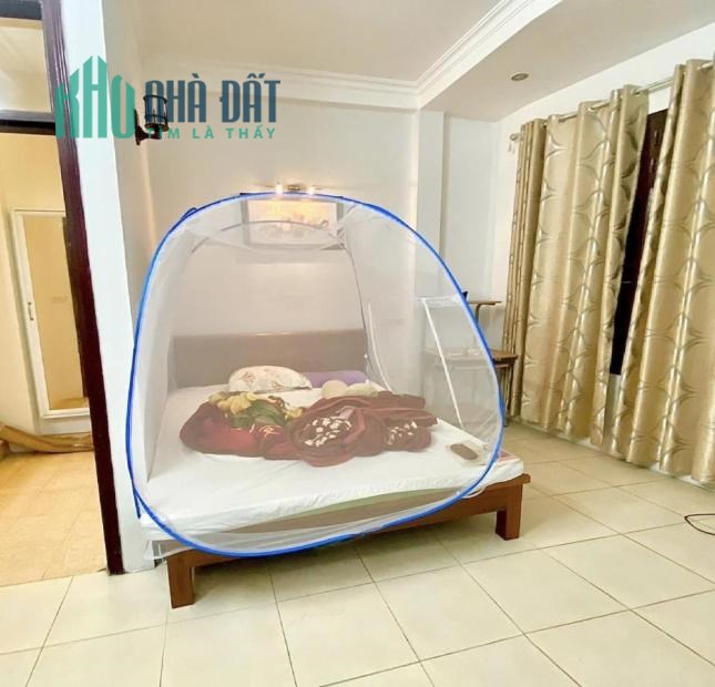 BÁN NHÀ MẶT NGÕ NGÕ QUỲNH, NGÕ BA GÁC ĐỖ CỬA, KINH DOANH SẦM UẤT, S 35M, MT 4.4 M, GIÁ CHỈ 5 TỶ 4