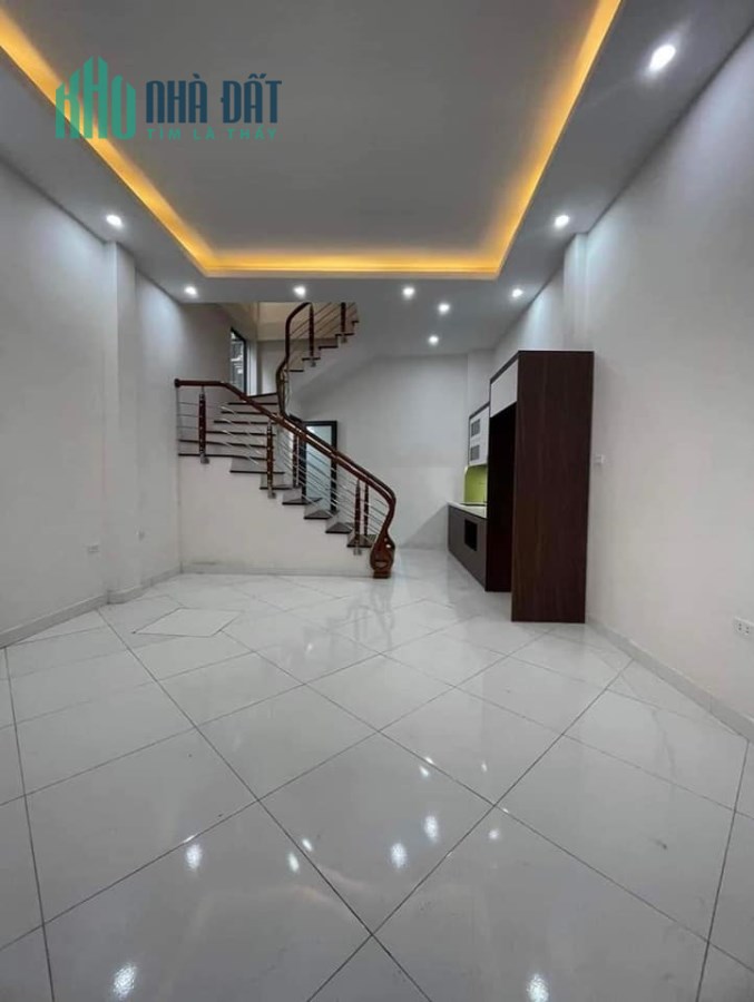 Bán nhà Phố Xuân La gần 32/37m2 5tầng 4.2tỷ Hồ Tây 0934266313