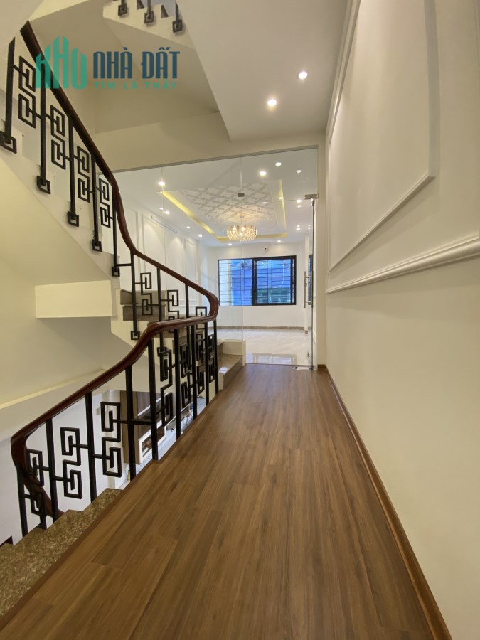 Bán nhà Phố Đỗ Quang, DT60m, 4 tầng, ô tô tránh, Kinh doanh, 2 mặt ngõ, 14 tỷ, LH 0878679666.